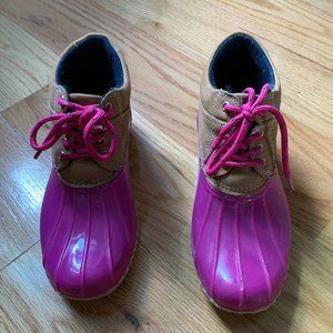 Tommy Hilfiger (size 7) pink rain boots